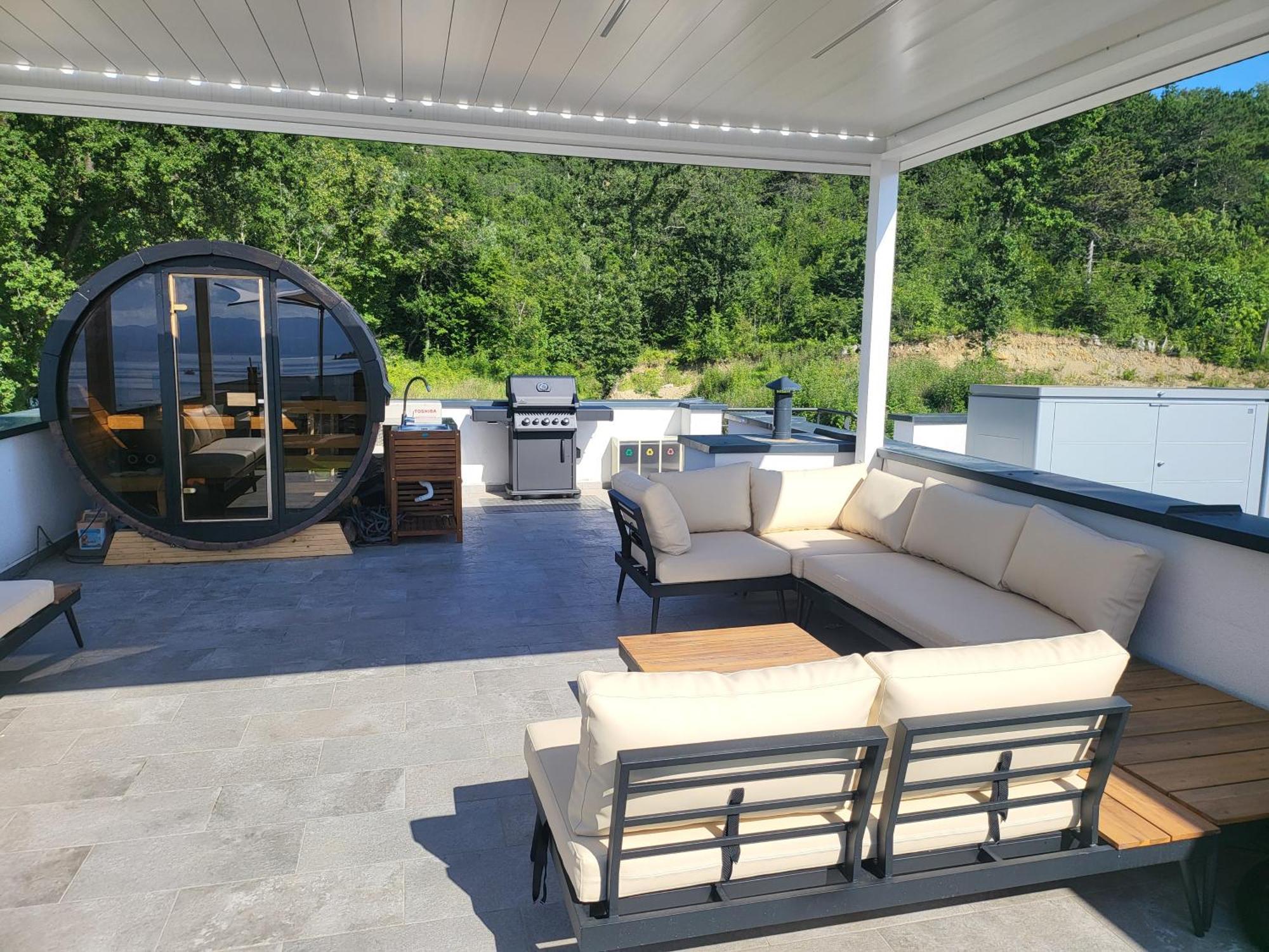 Cassiopeia - Seaside Retreat Apartment