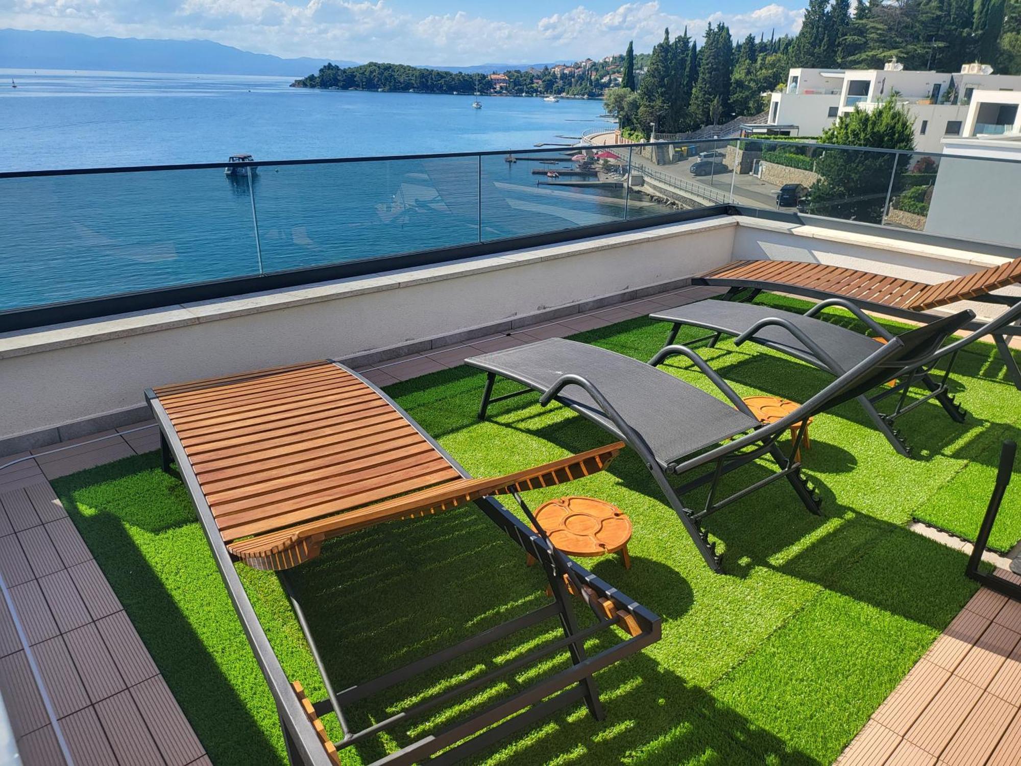 Apartment Cassiopeia - Seaside Retreat