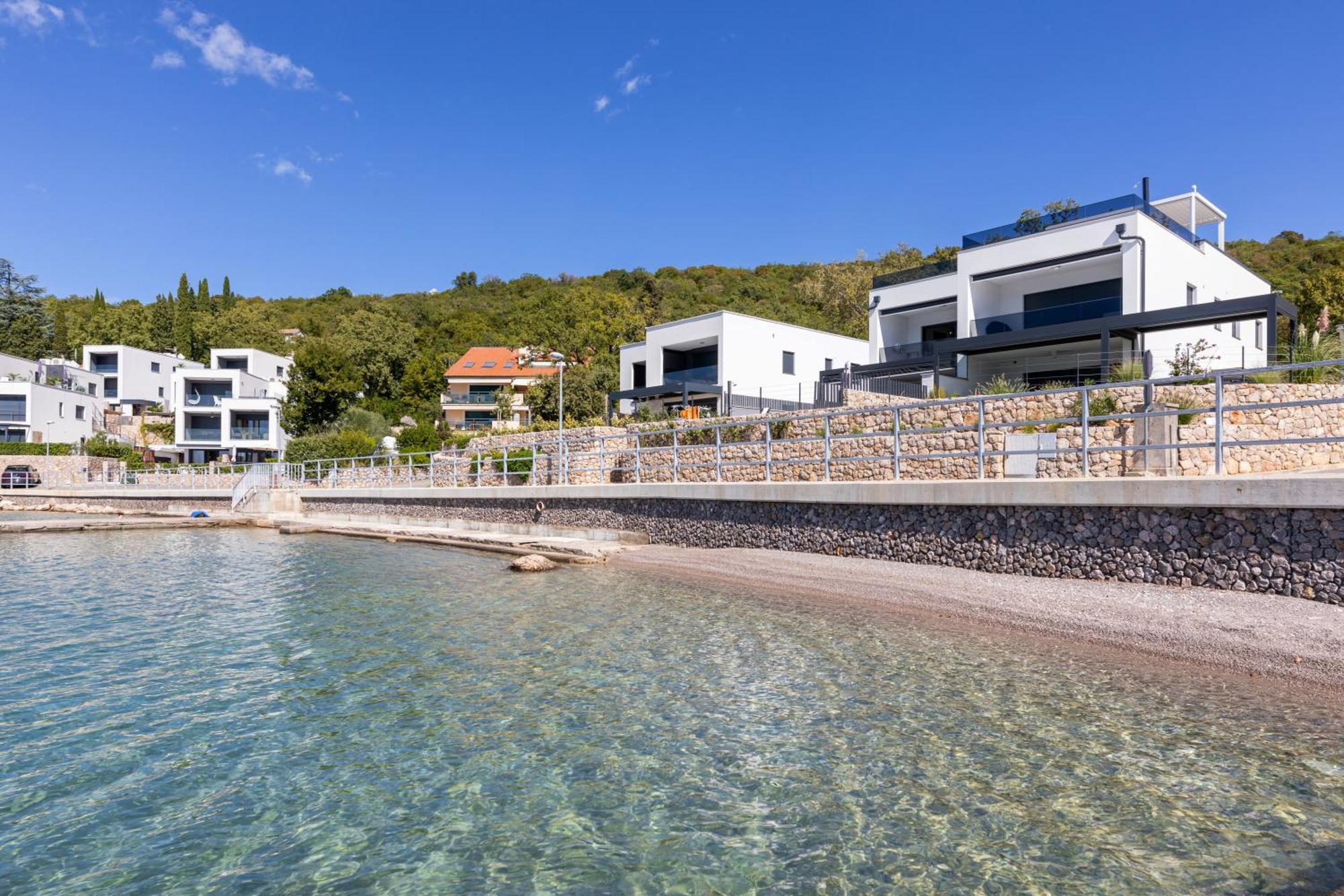Cassiopeia - Seaside Retreat Apartment Omisalj